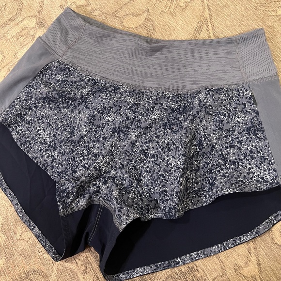 Outdoor Voices Hudson Shorts - Picture 3 of 5